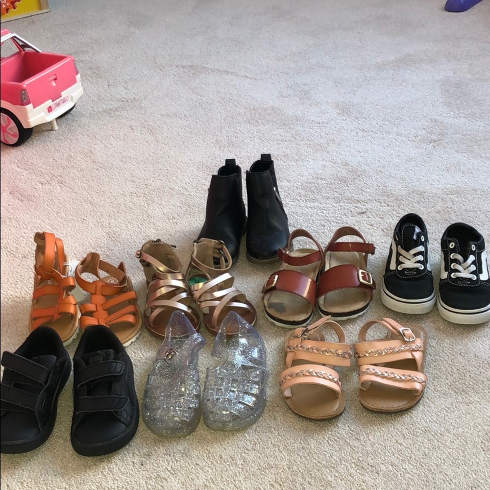 Sandals and gym shoes